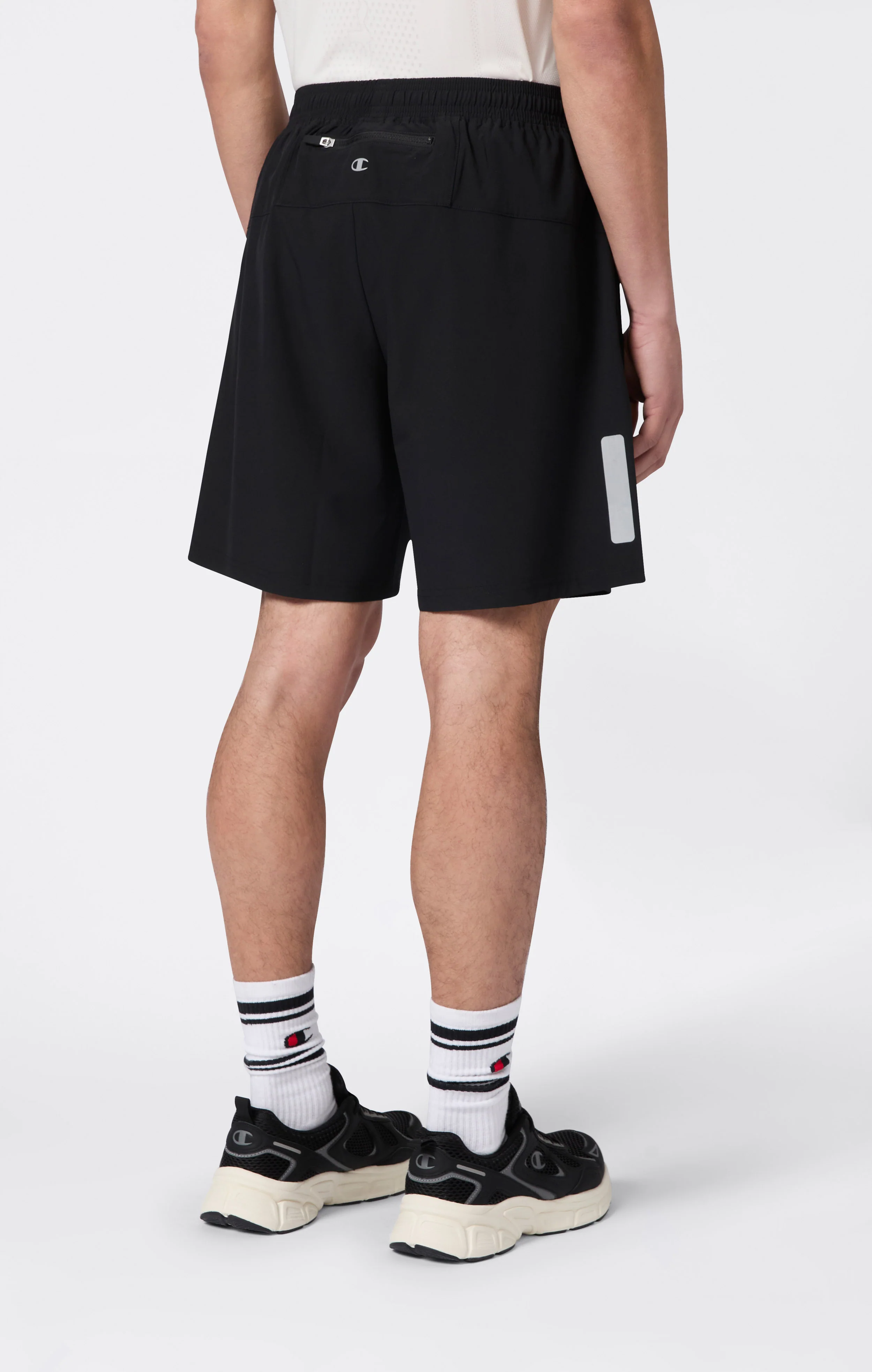 Men’s Stretch Woven Quick Dry Zipped Pockets Shorts - Image 2