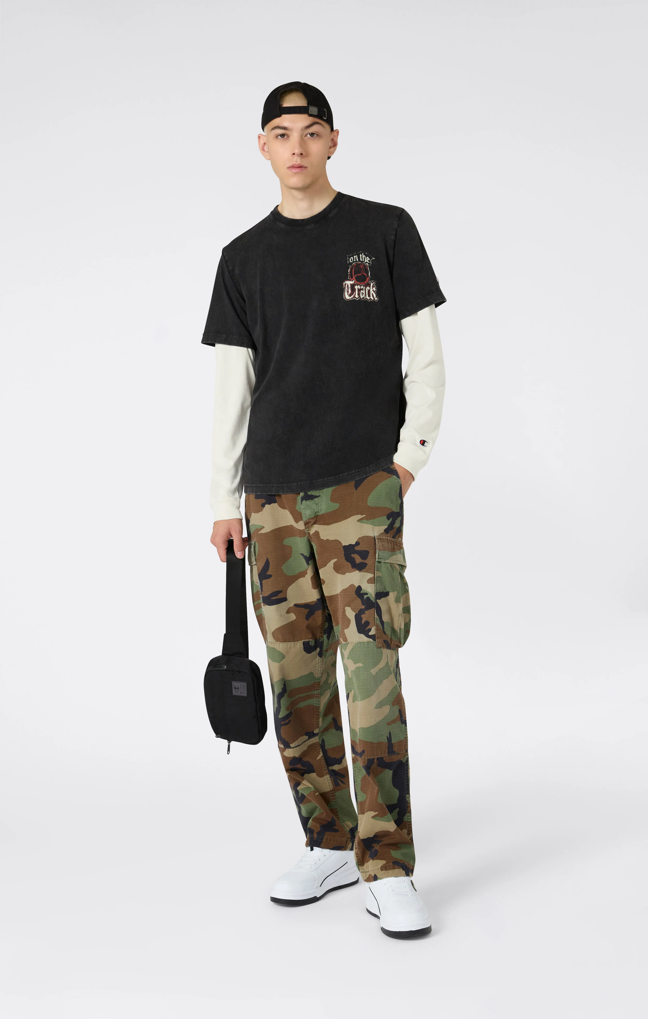 REVERSE WEAVE Men’s Graphic T-Shirt - Image 3
