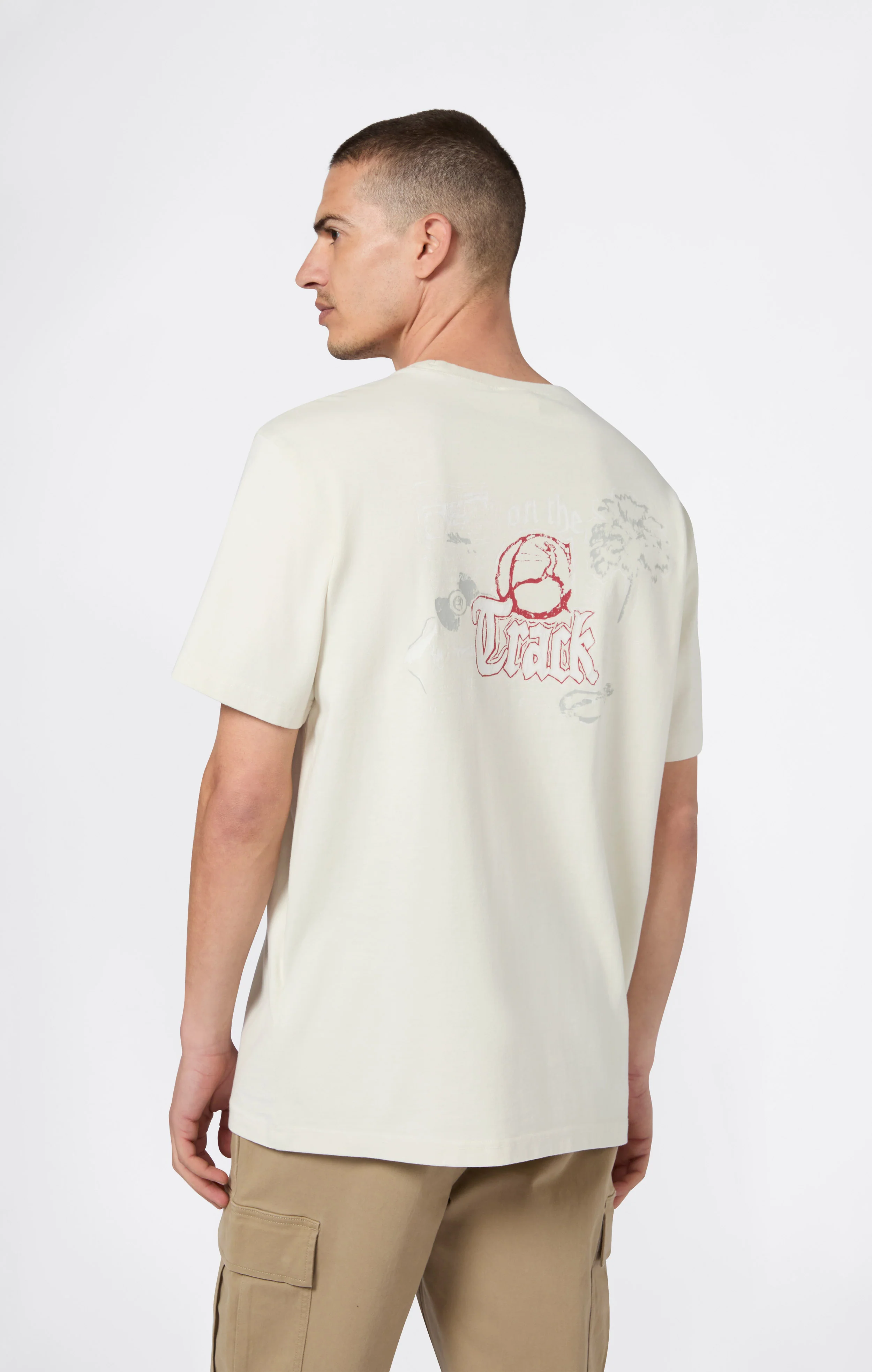 REVERSE WEAVE Men’s Graphic T-Shirt - Image 5
