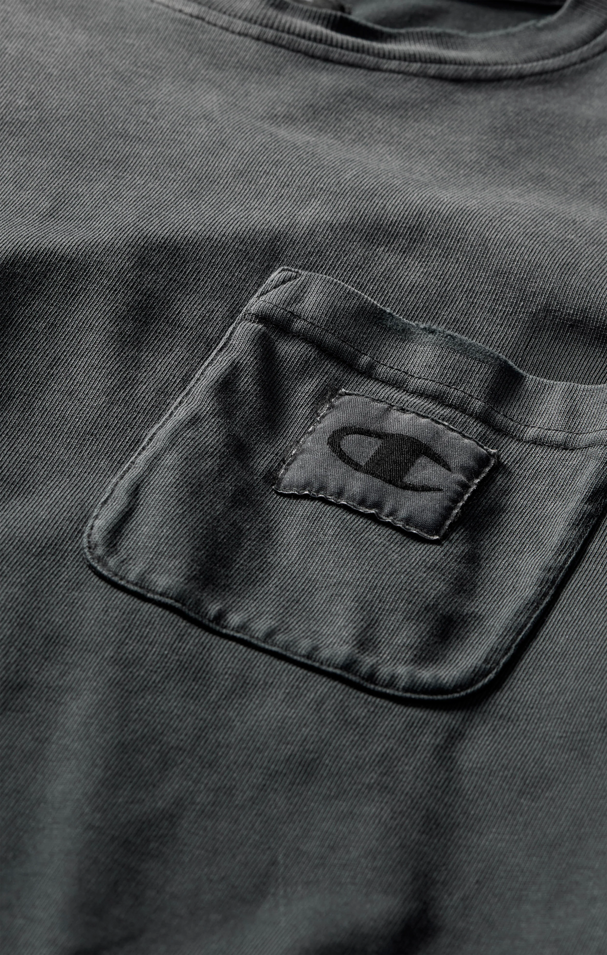 Unisex Front Pocket T-Shirt Nowhere University - Image 3