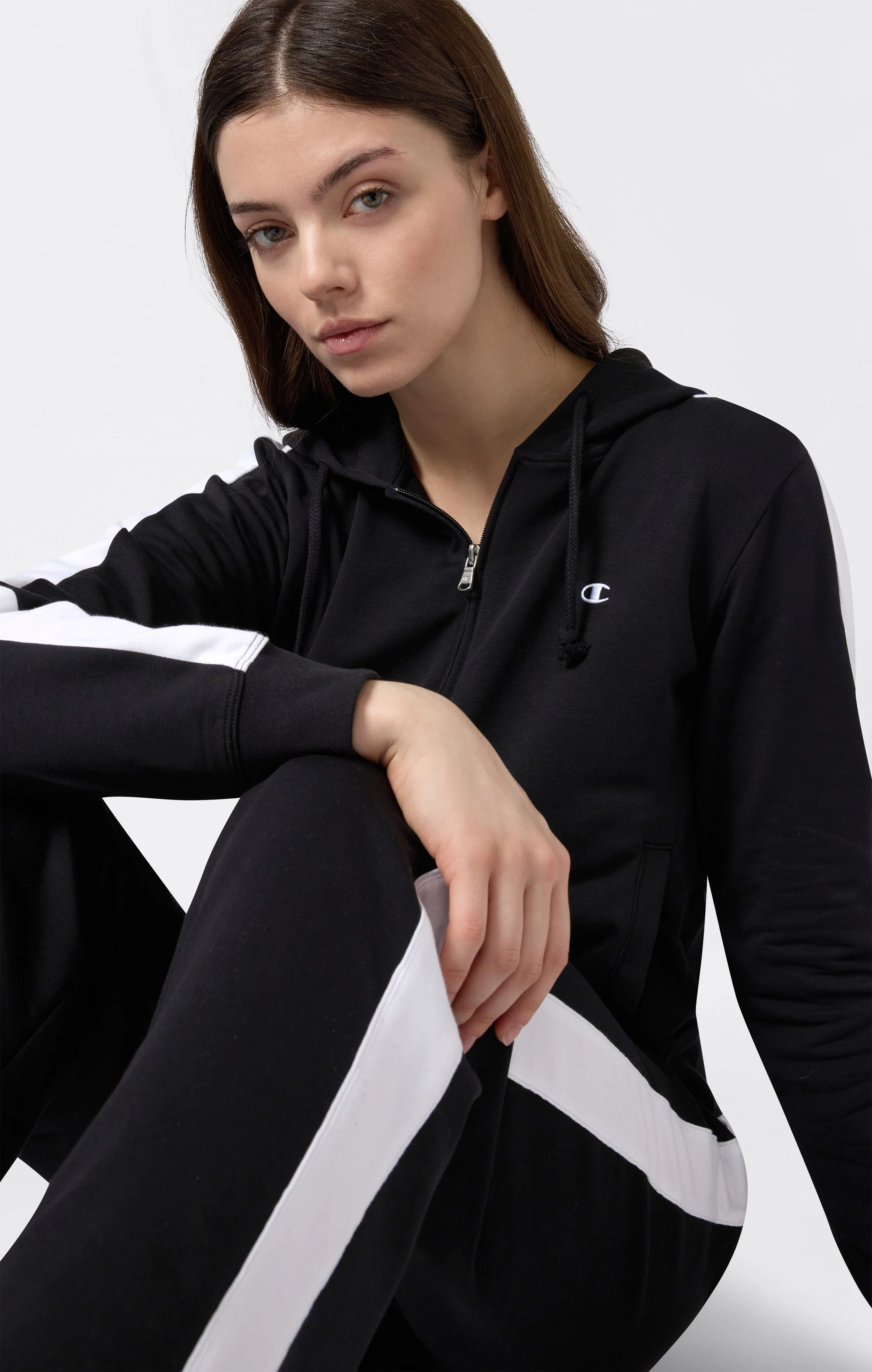 Women’s Full Zip Sweatshirt and Pants Tracksuit - Image 2