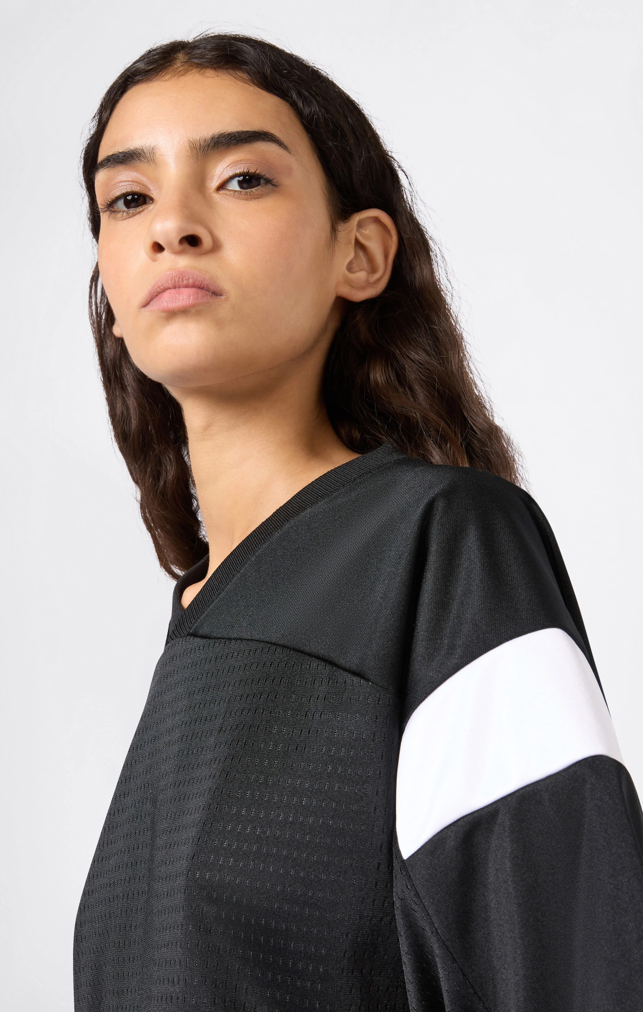 Women's V-Neck Dress Sport Heritage - Image 3