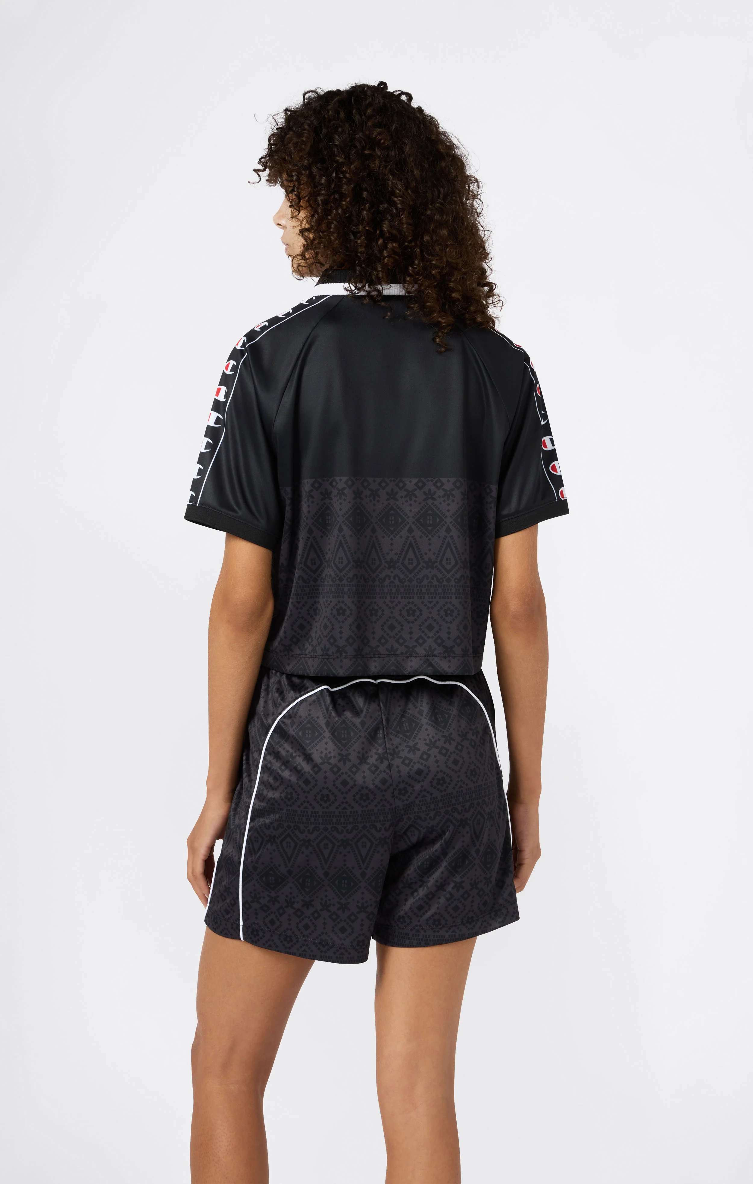 Women's V-Neck T-Shirt Sport Heritage - Image 3