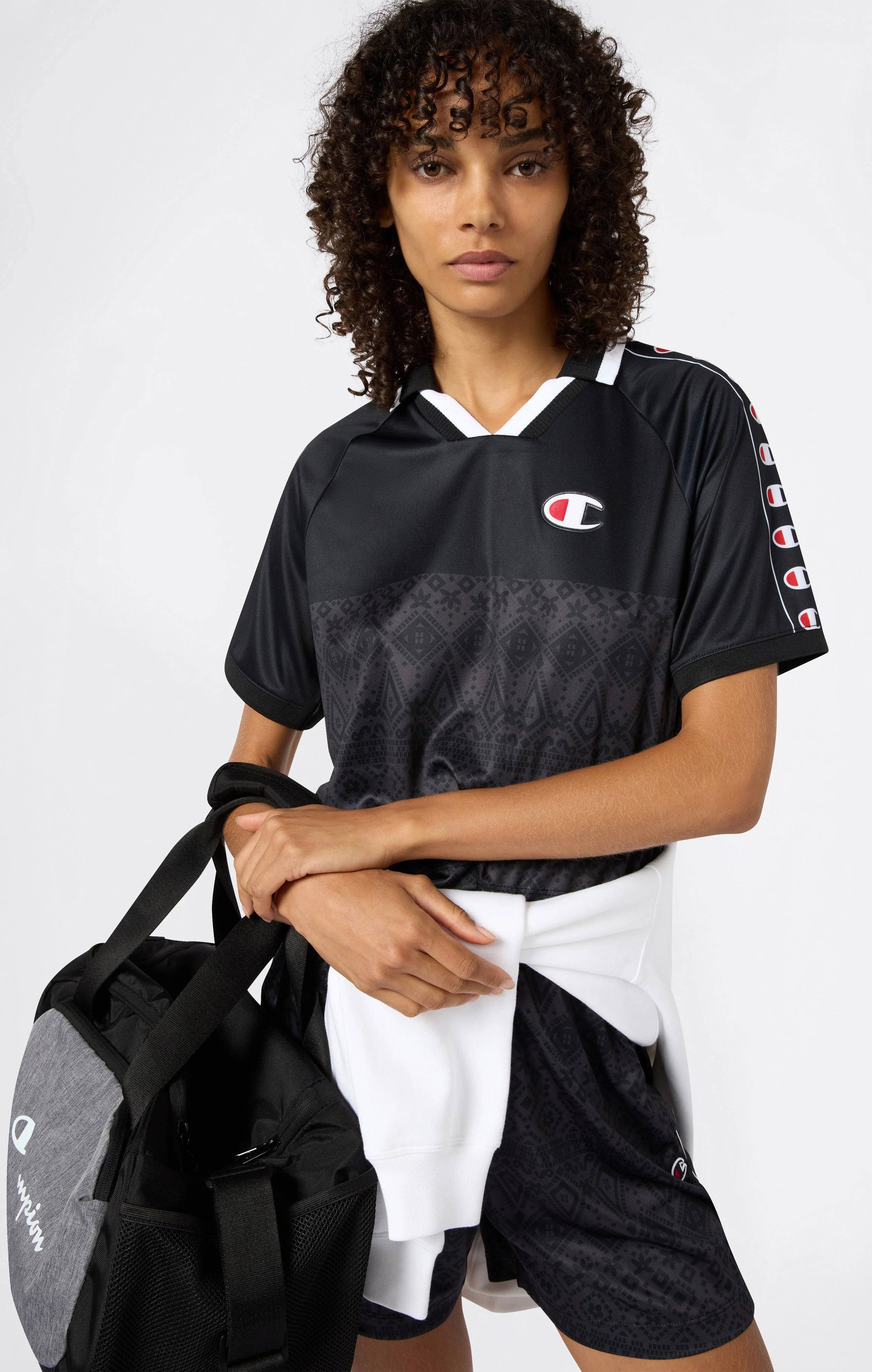 Women's V-Neck T-Shirt Sport Heritage - Image 5